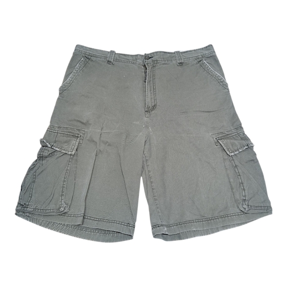 Y2K Aeropostale Mens Cargo Shorts Distressed Size 40 - Picture 1 of 8